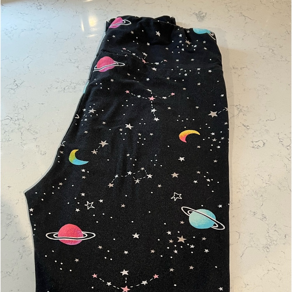 LuLaRoe Galaxy Leggings T/C